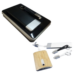 Подарочный набор: внешний аккумулятор 6000Mаh, провод USB-Micro в виде брелока, в подарочной коробке с ложементом, металл, пластик